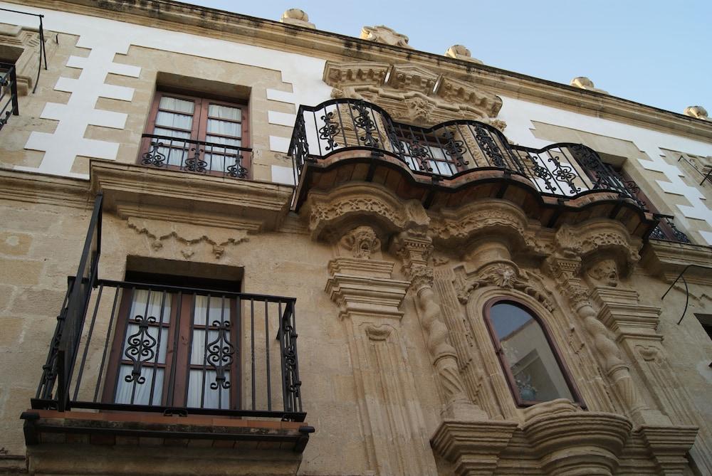Casa Palacio De Los Leones เอลปูแอร์โต เด ซานตามาริอา ภายนอก รูปภาพ